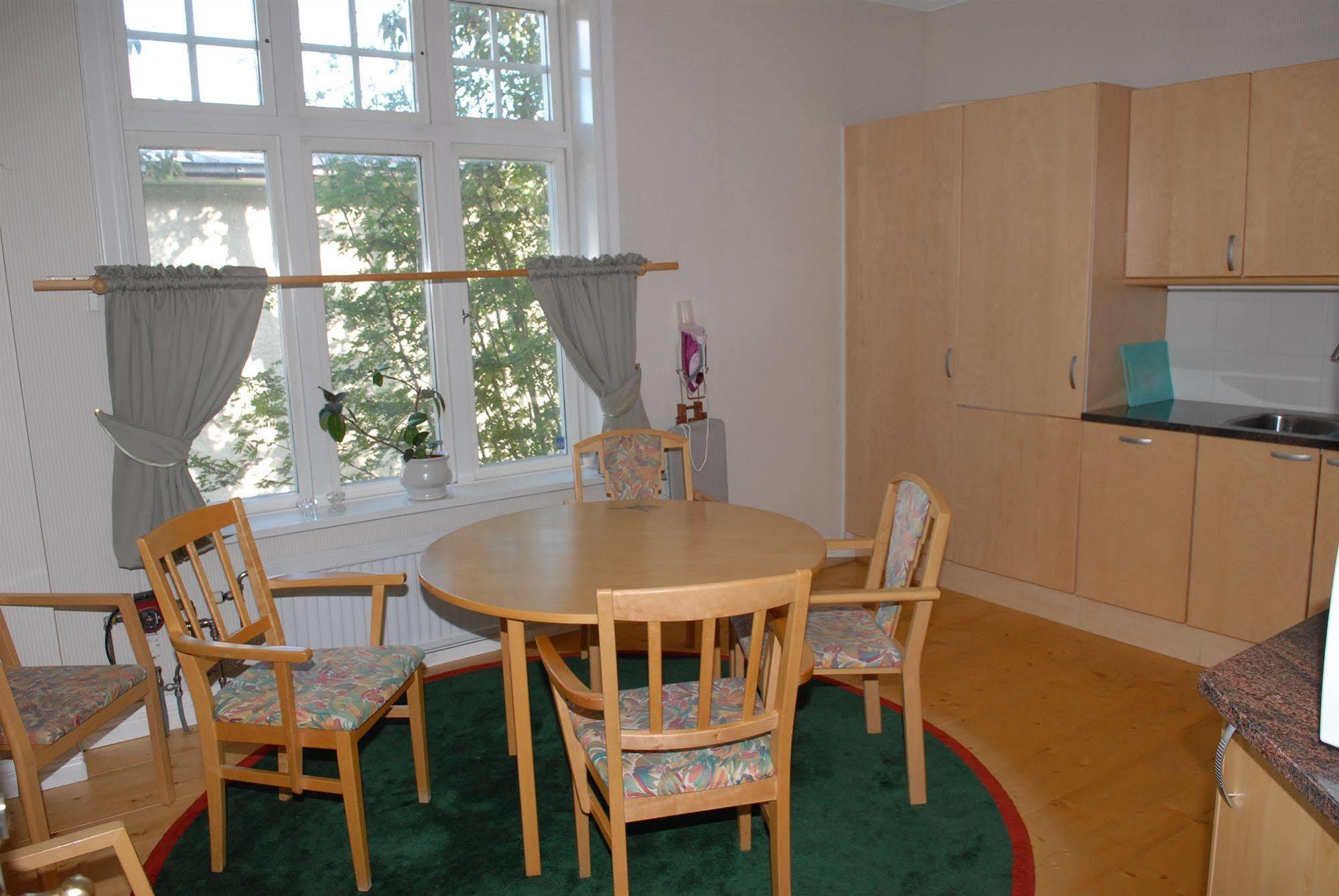 Svefi Vandrarhem - Hostel Haparanda  Luaran gambar